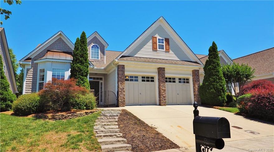 Contemporary Ranch Home in desirable Laurel Park! Great open floor plan with NEW paint, huge Great Room w/ vaulted ceilings, molding throughout. Large Kitchen features oak hardwoods, NEW Granite counter tops, under cabinet lighting, and NEW trendy pendant lighting over the Breakfast Bar. Master suite had newly installed carpet in 2015 and includes tray ceilings & bath w/ garden tub, separate shower dual vanity sinks. Gorgeous front and fenced backyard (maintained by HOA) w/ concrete stone patio!