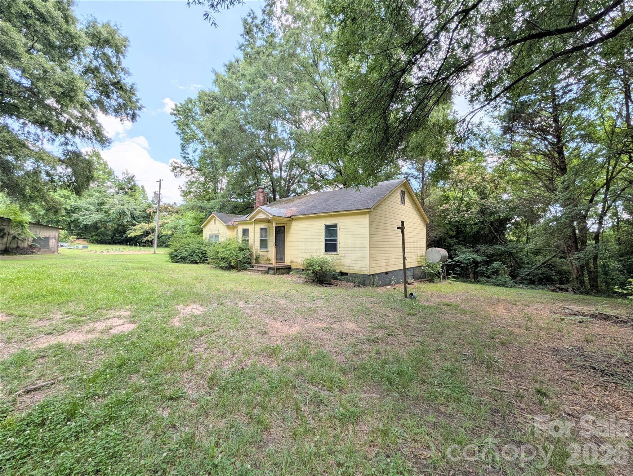 204 Brown Waterson Road
