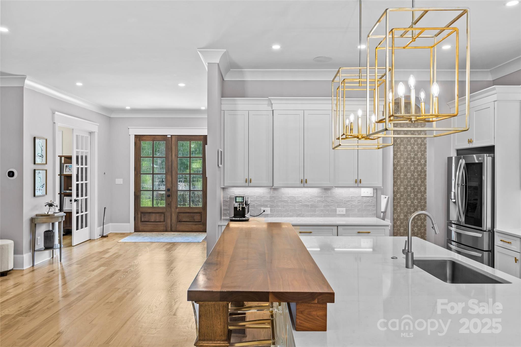 Mammoth Oaks - Residential