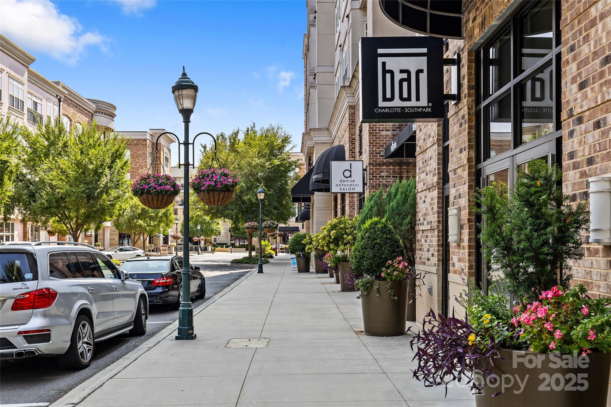 Mammoth Oaks - Residential