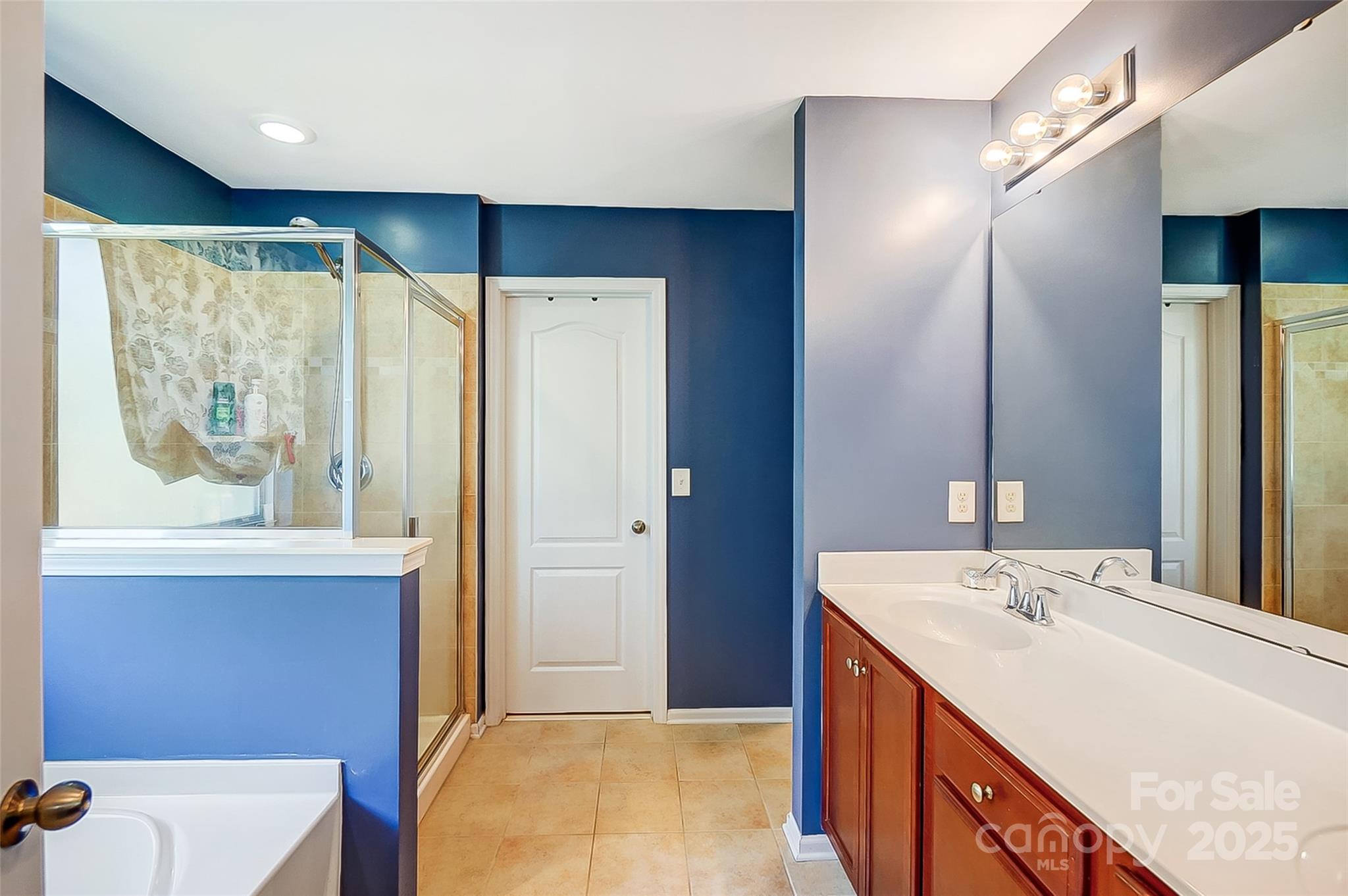 Planters Walk - Residential