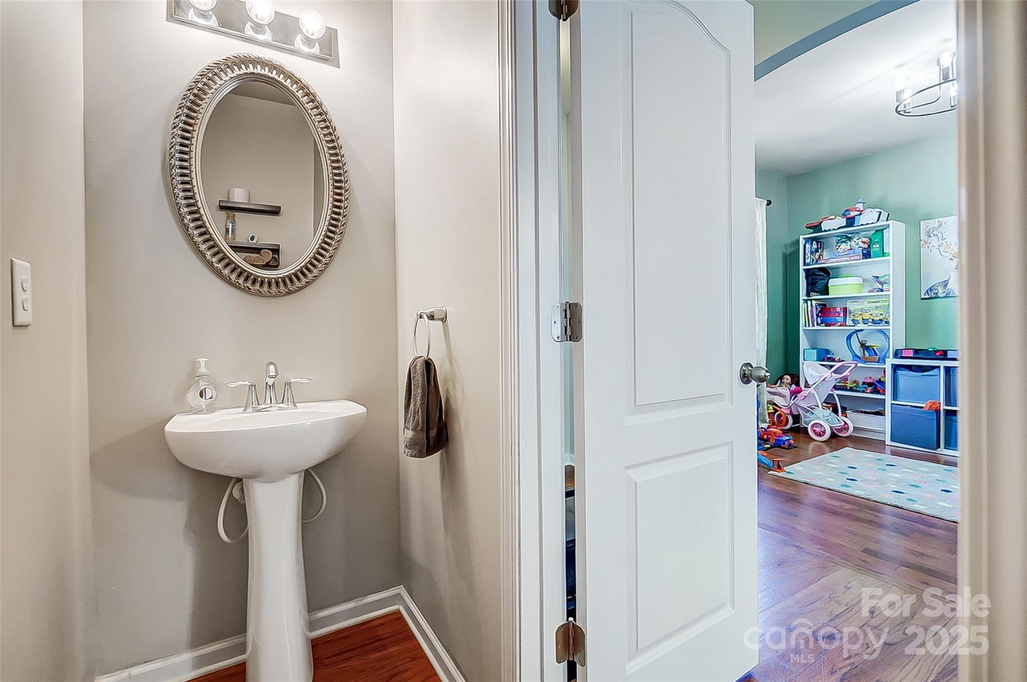 Planters Walk - Residential