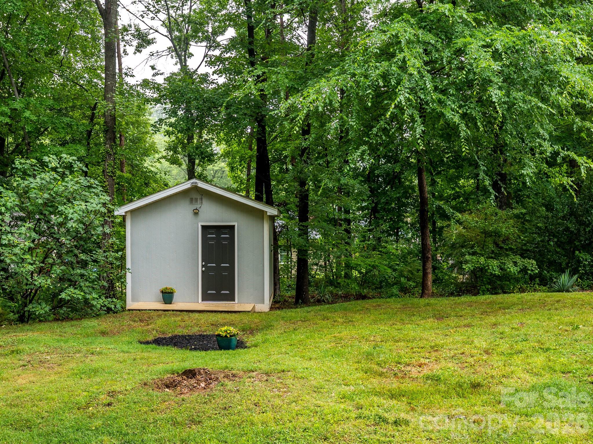 6060 Acadian Woods Drive