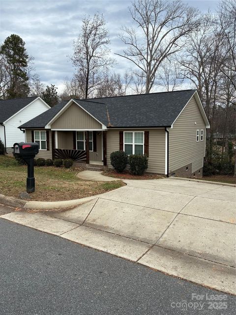 Photo of 520 NE Hillandale Street NE, Concord, NC 28025 (MLS # 4326683)