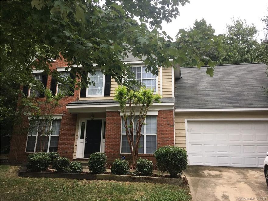 Nice home with large bonus room.  Master has trey ceiling and walk in closet.  Master bath features dual vanity, garden tub and separate shower.