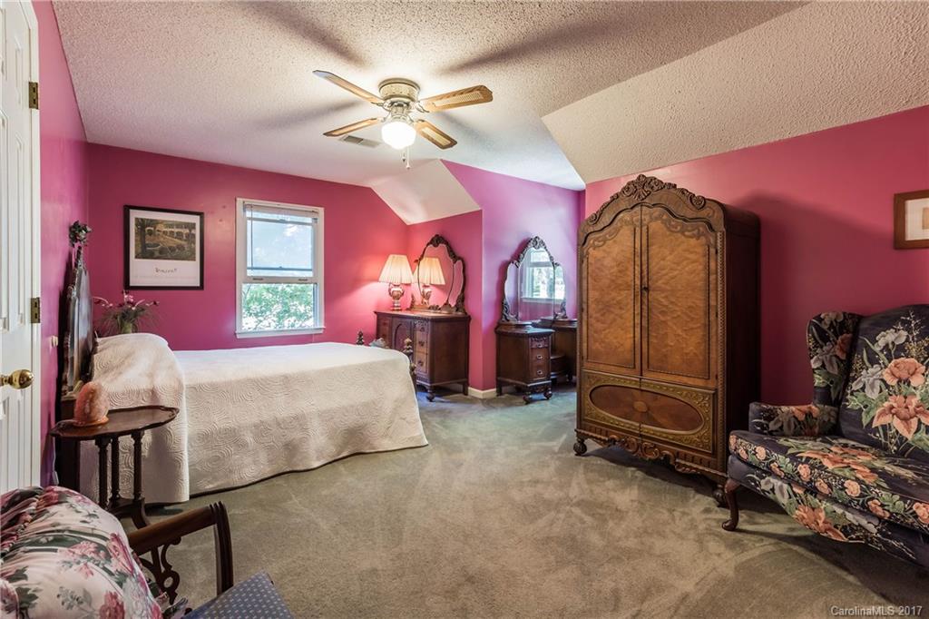 Woodfield - Residential