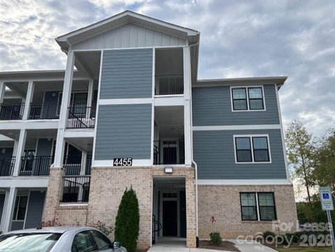 Photo of 4455 Reed Creek Drive, Sherrills Ford, NC 28673 (MLS # 4427947)