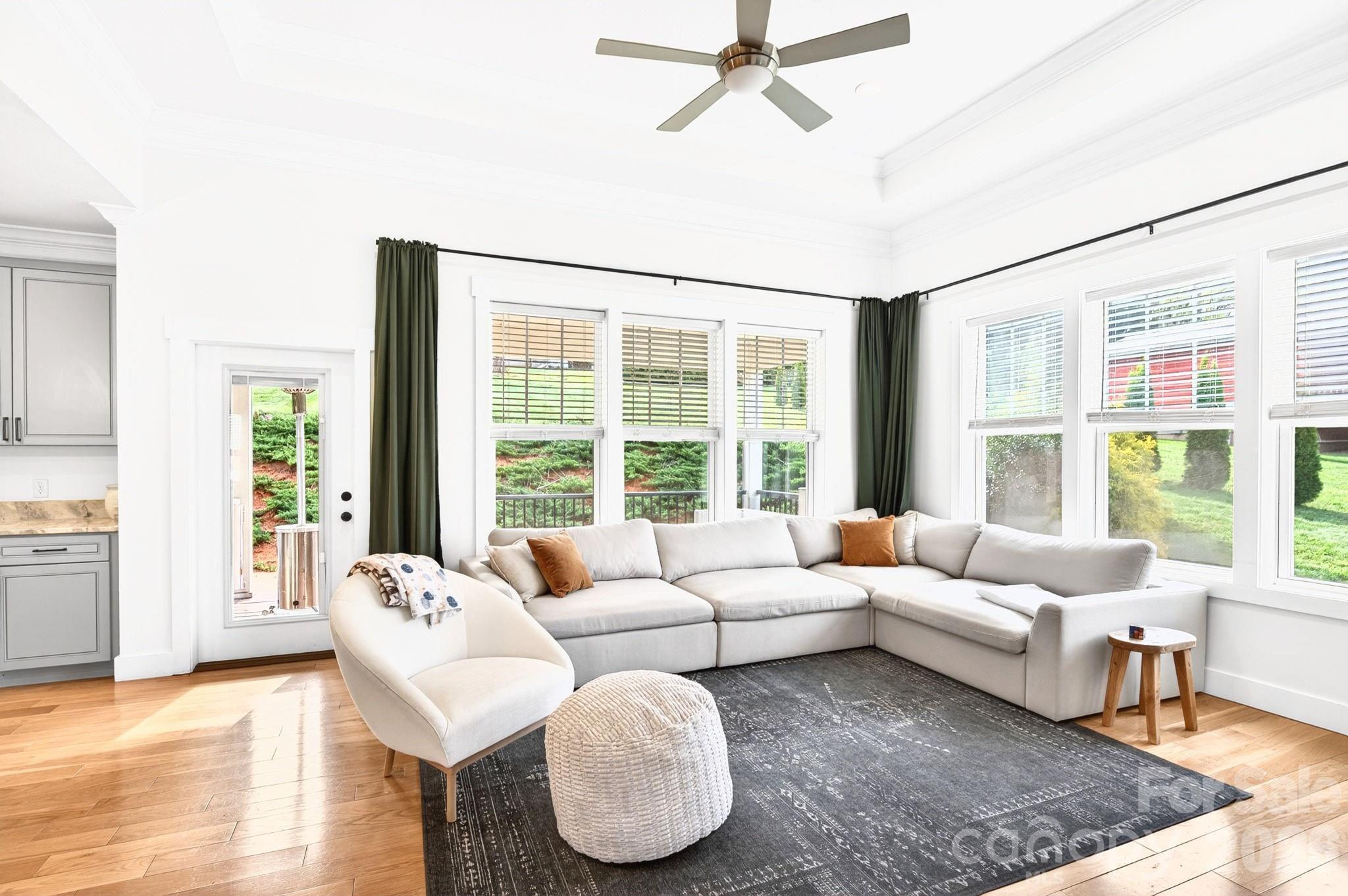 25 W Haven Drive