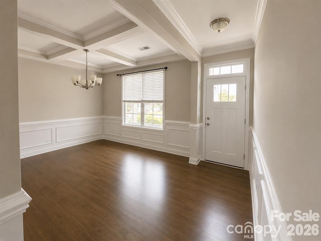 3943 Norman View Drive 8