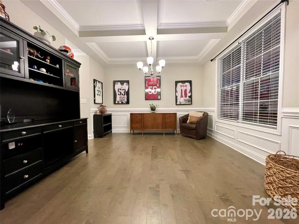 3943 Norman View Drive 8