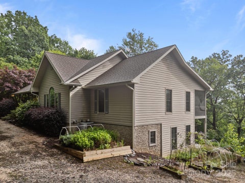 Photo for 273 Bluebird Road