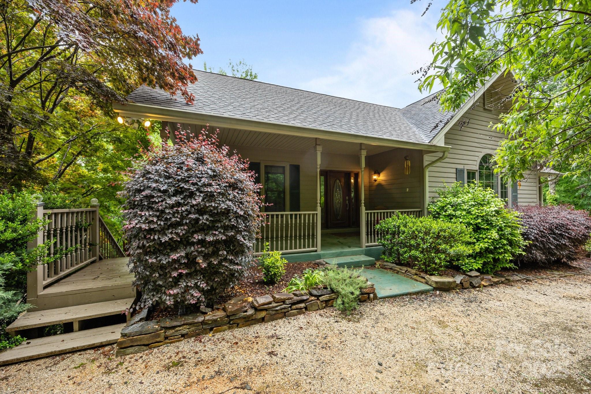 273 Bluebird Road