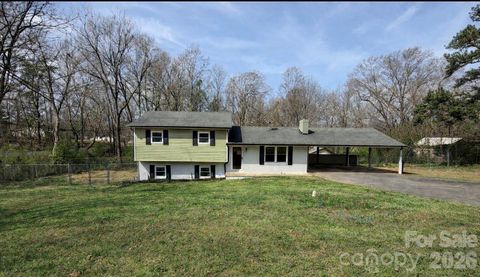 Photo of 503 N 8th Street, Bessemer City, NC 28016 (MLS # 4354472)