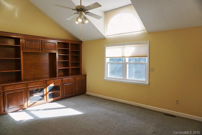 Hill N Dale - Residential