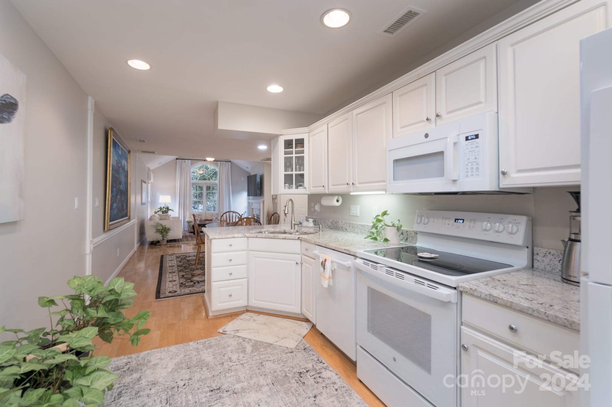 Greenhurst at Piper Glen - Residential