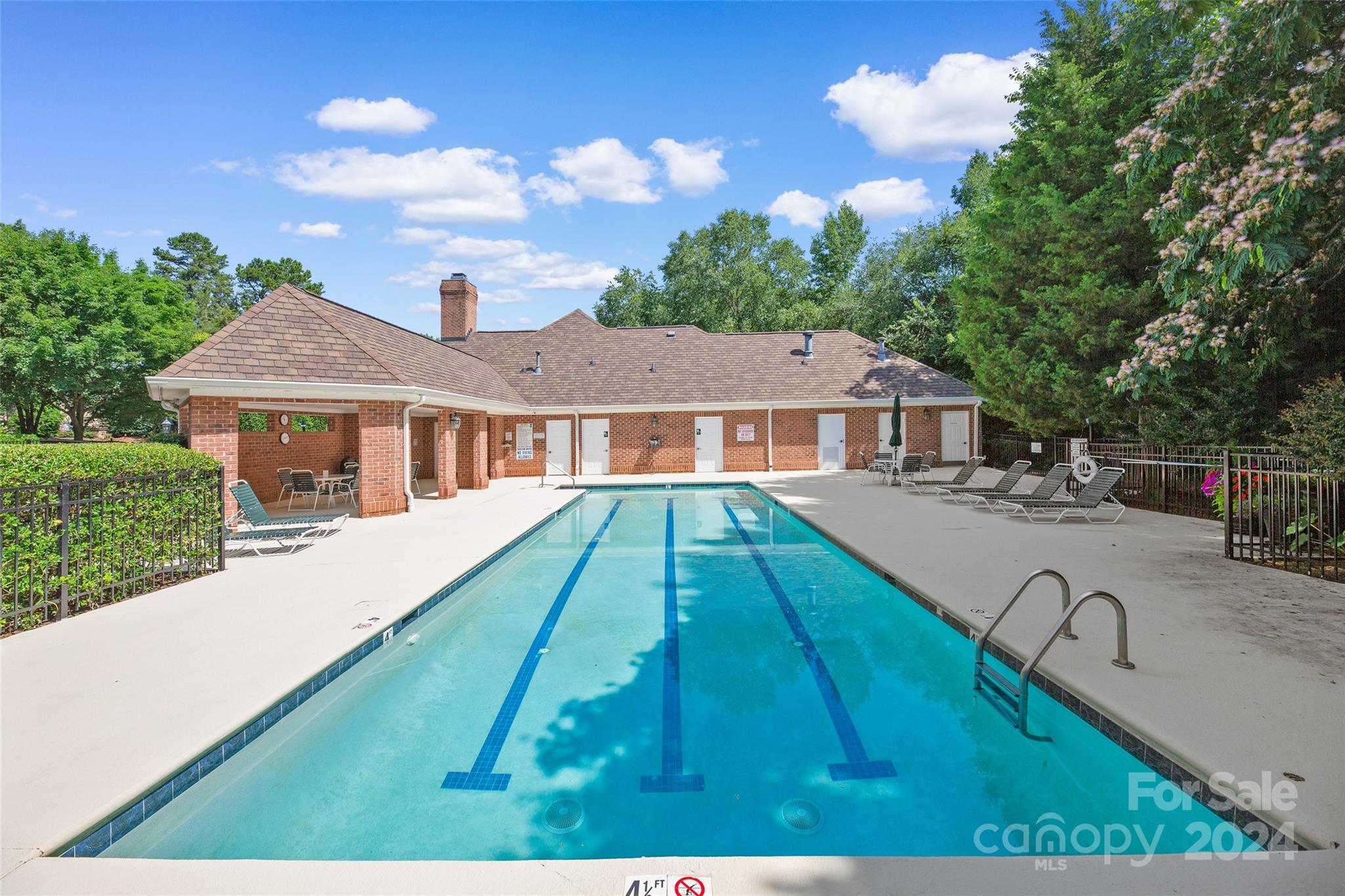 Greenhurst at Piper Glen - Residential