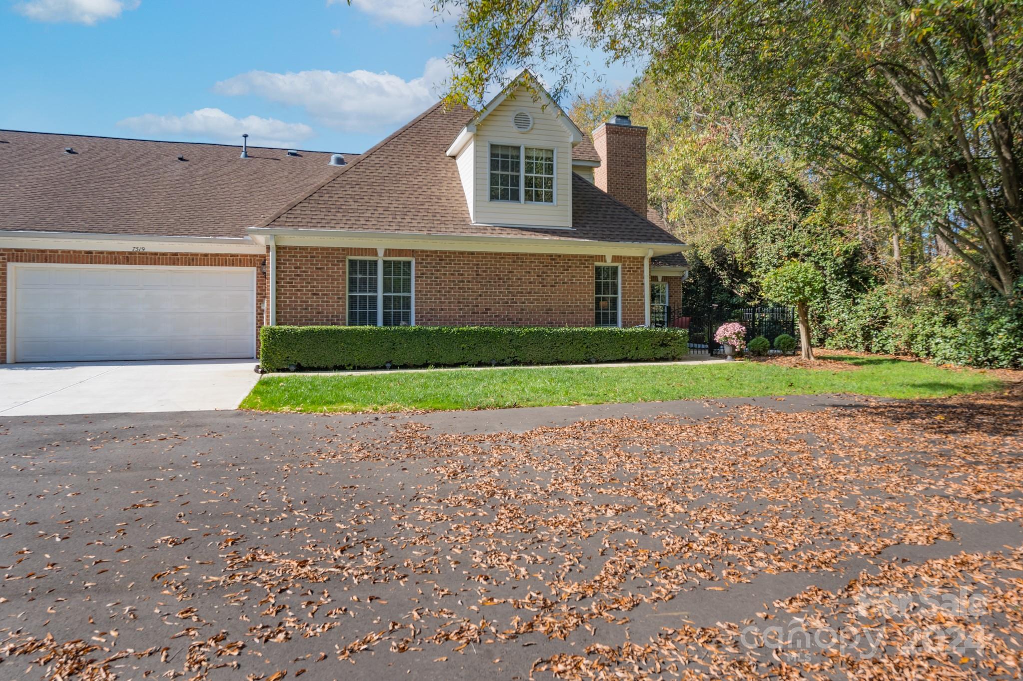 Greenhurst at Piper Glen - Residential