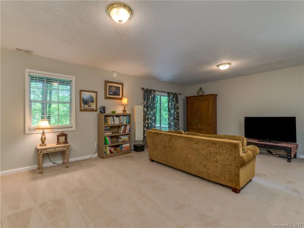 Hunters Glen - Residential