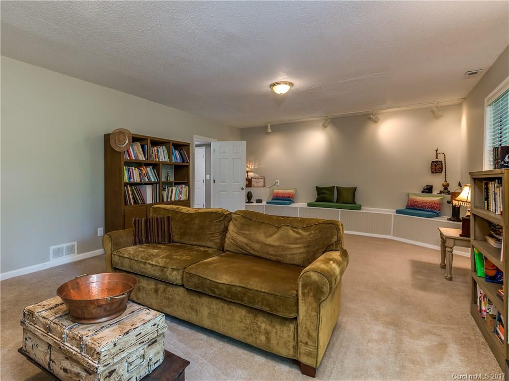 Hunters Glen - Residential