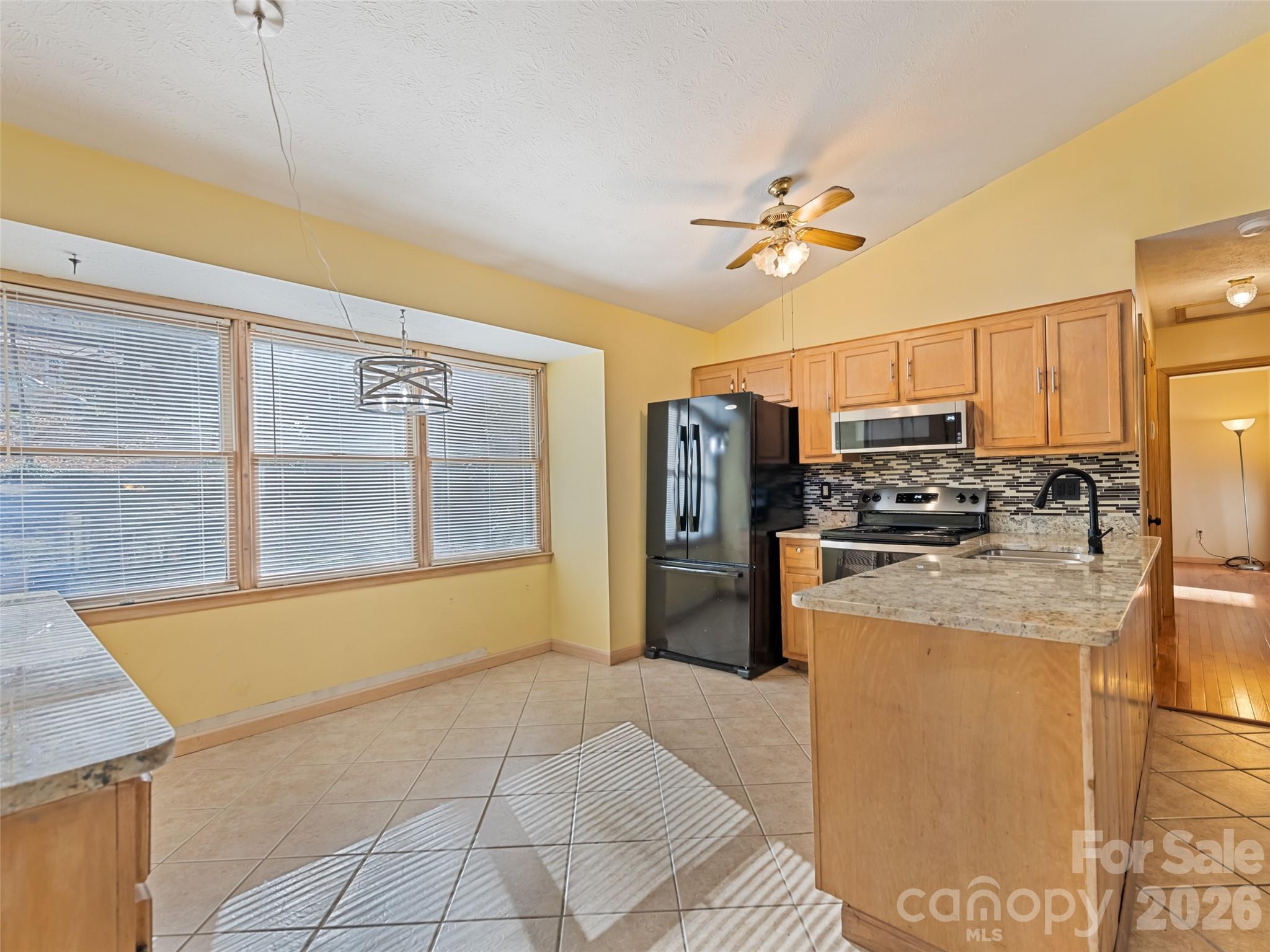 Howard Carl - Residential