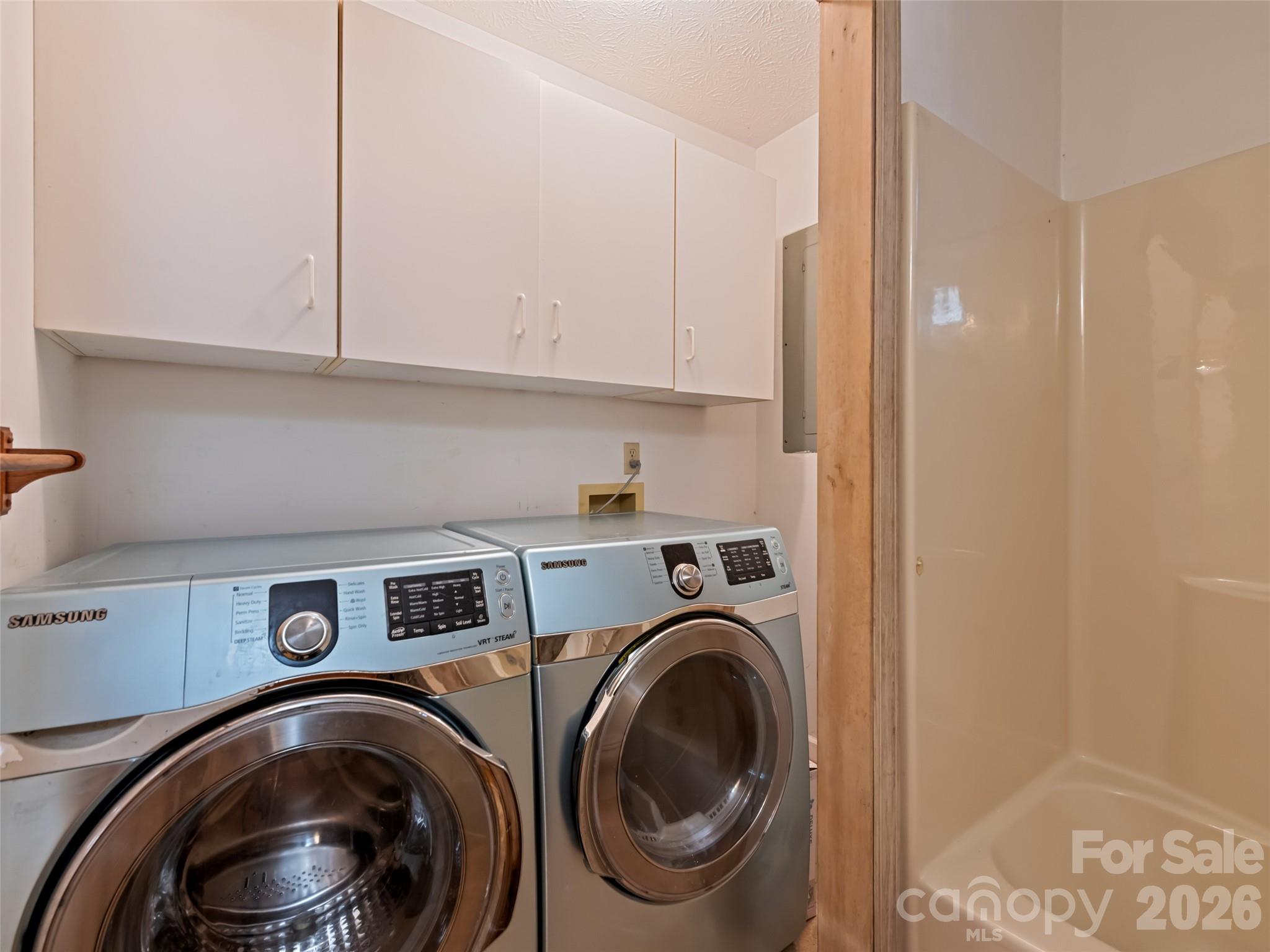 Howard Carl - Residential