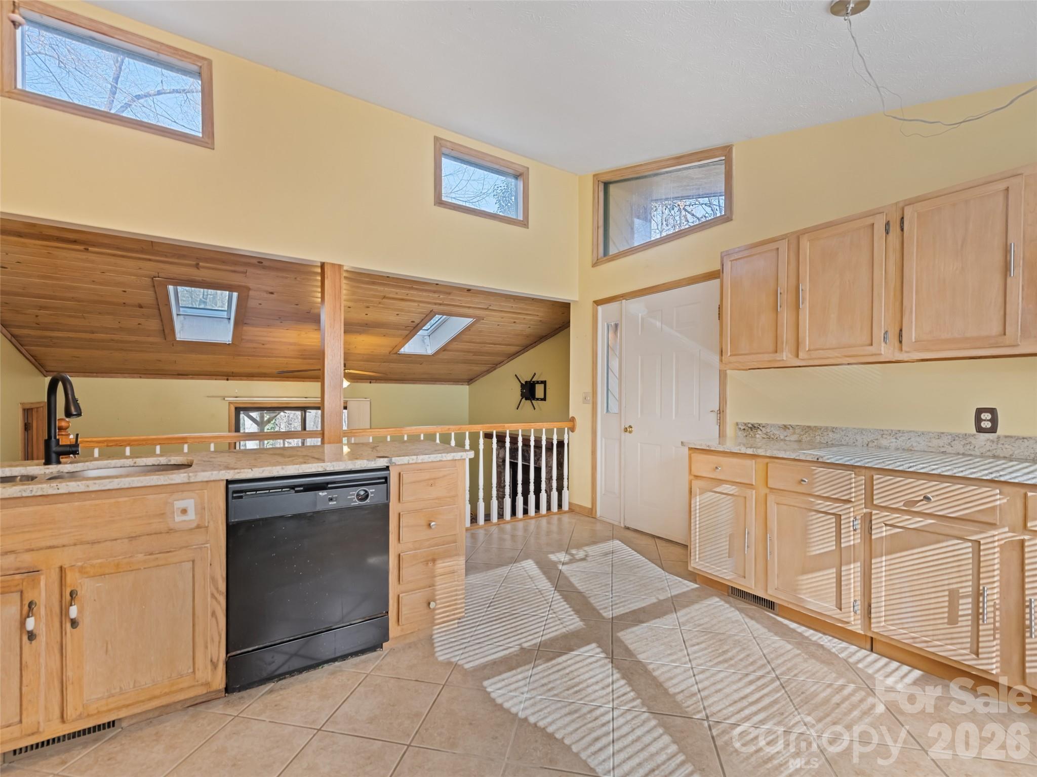 Howard Carl - Residential