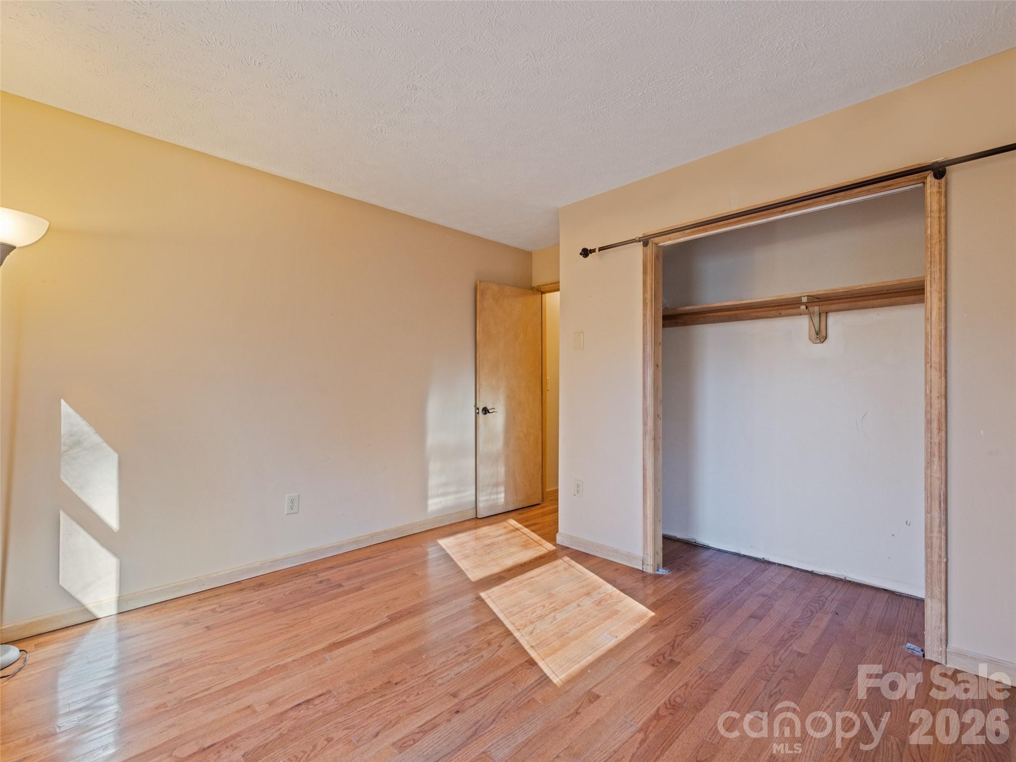 Howard Carl - Residential