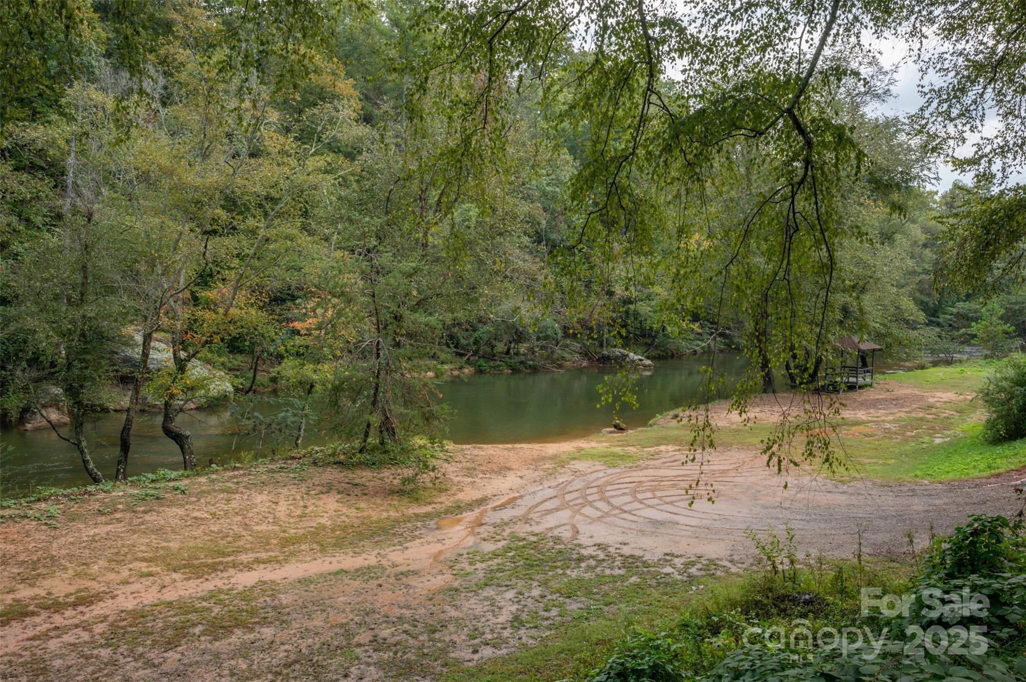 132 Egret Road