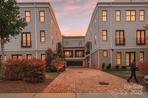 Photo of 1708 Lombardy Circle #C, Charlotte, NC 28203 (MLS # 4304281)