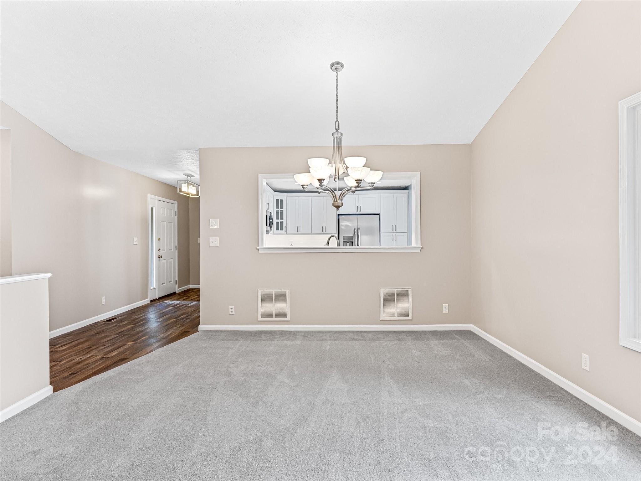 Cummings Cove - Residential