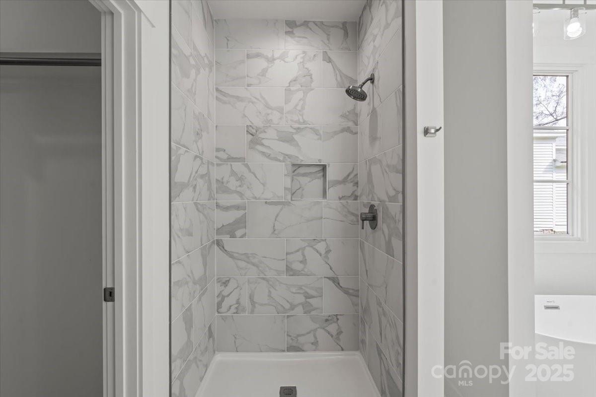 Heather Glen - Residential