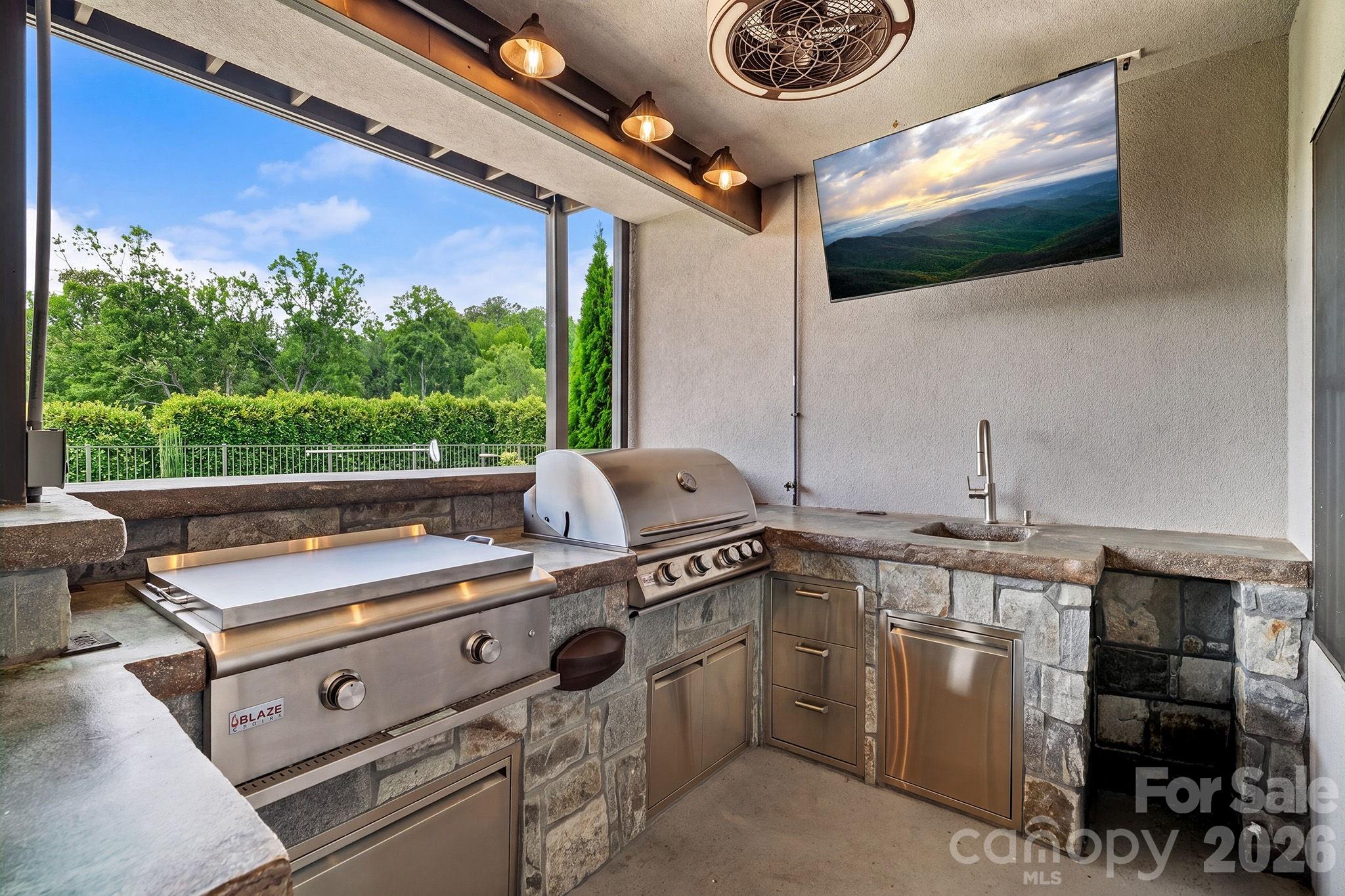 Grand Highlands At Waterford Lakes - Residential