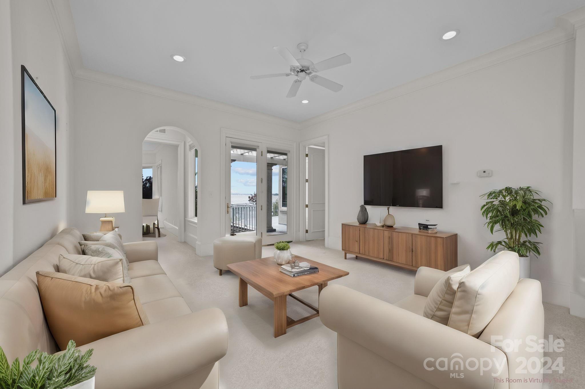 The Peninsula - Residential