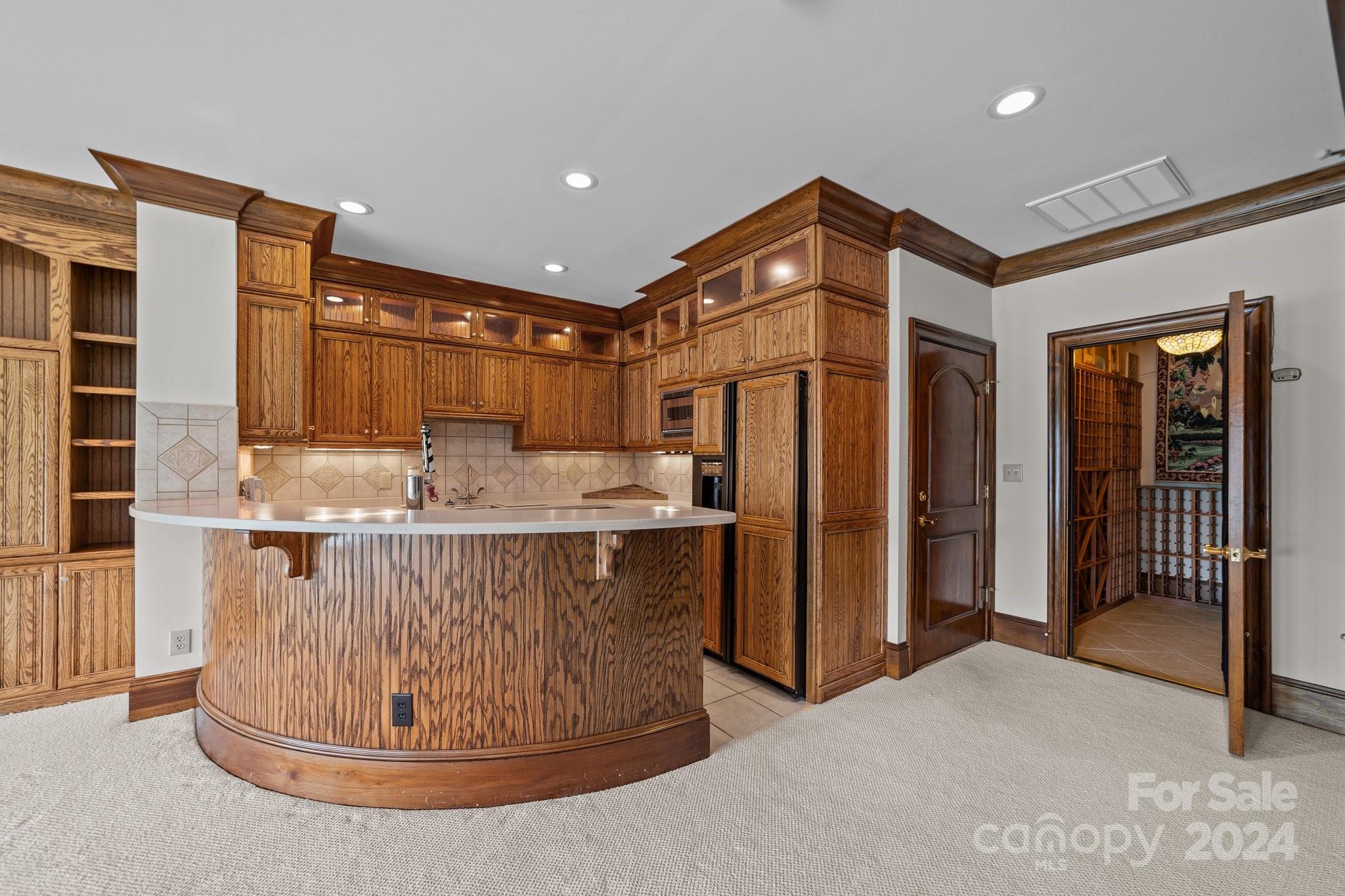 The Peninsula - Residential