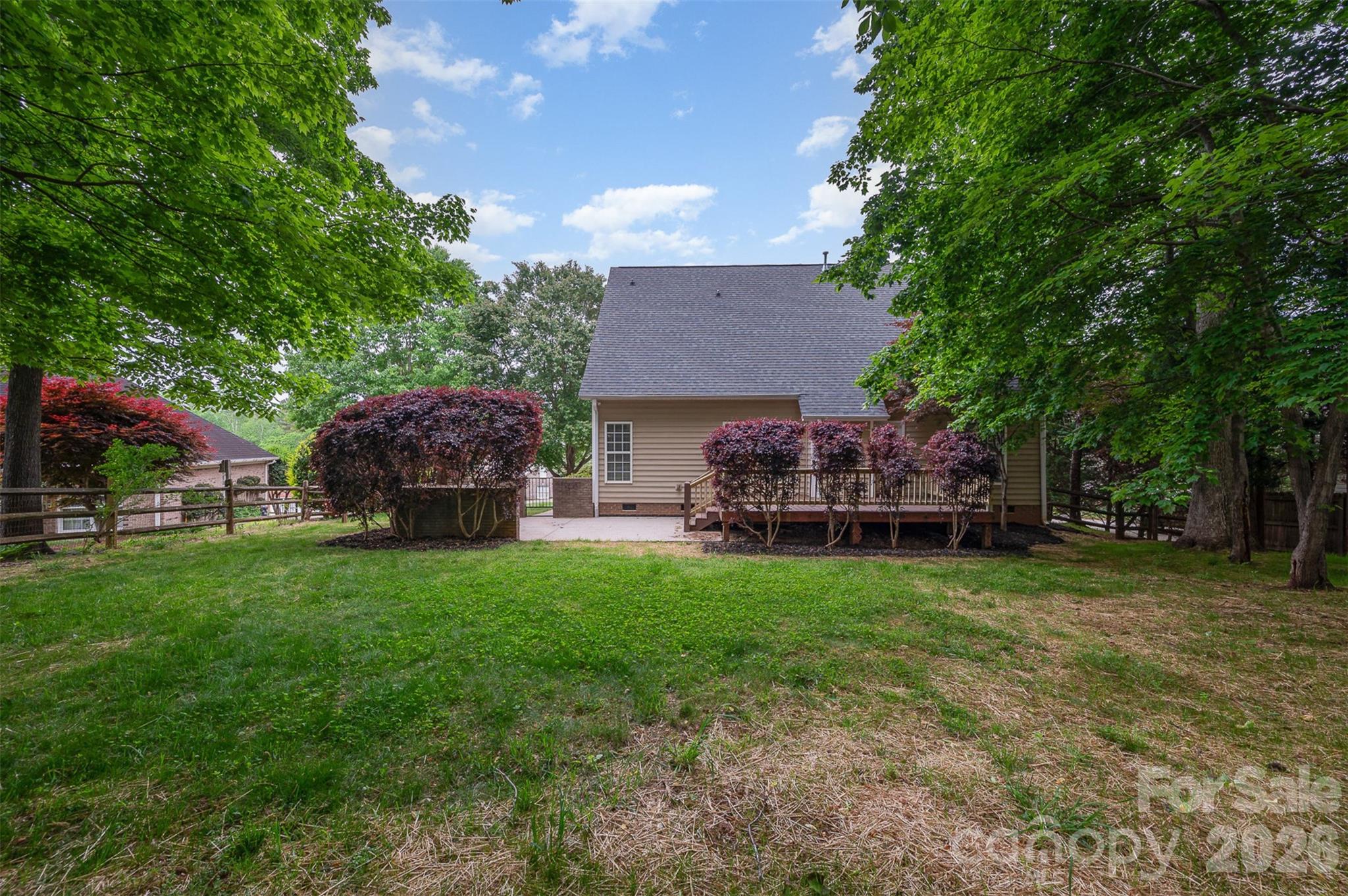 Lauren Woods - Residential