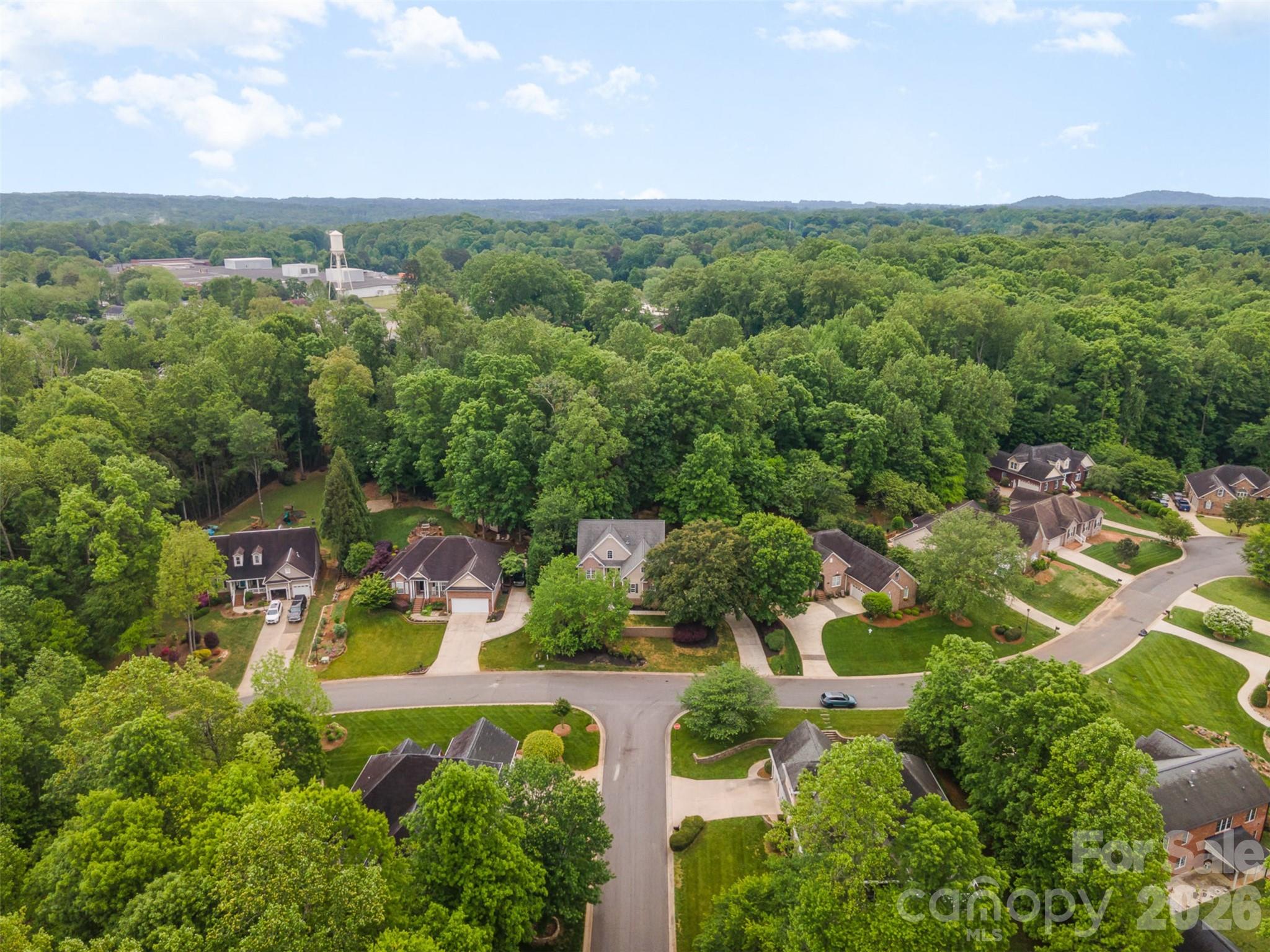 Lauren Woods - Residential