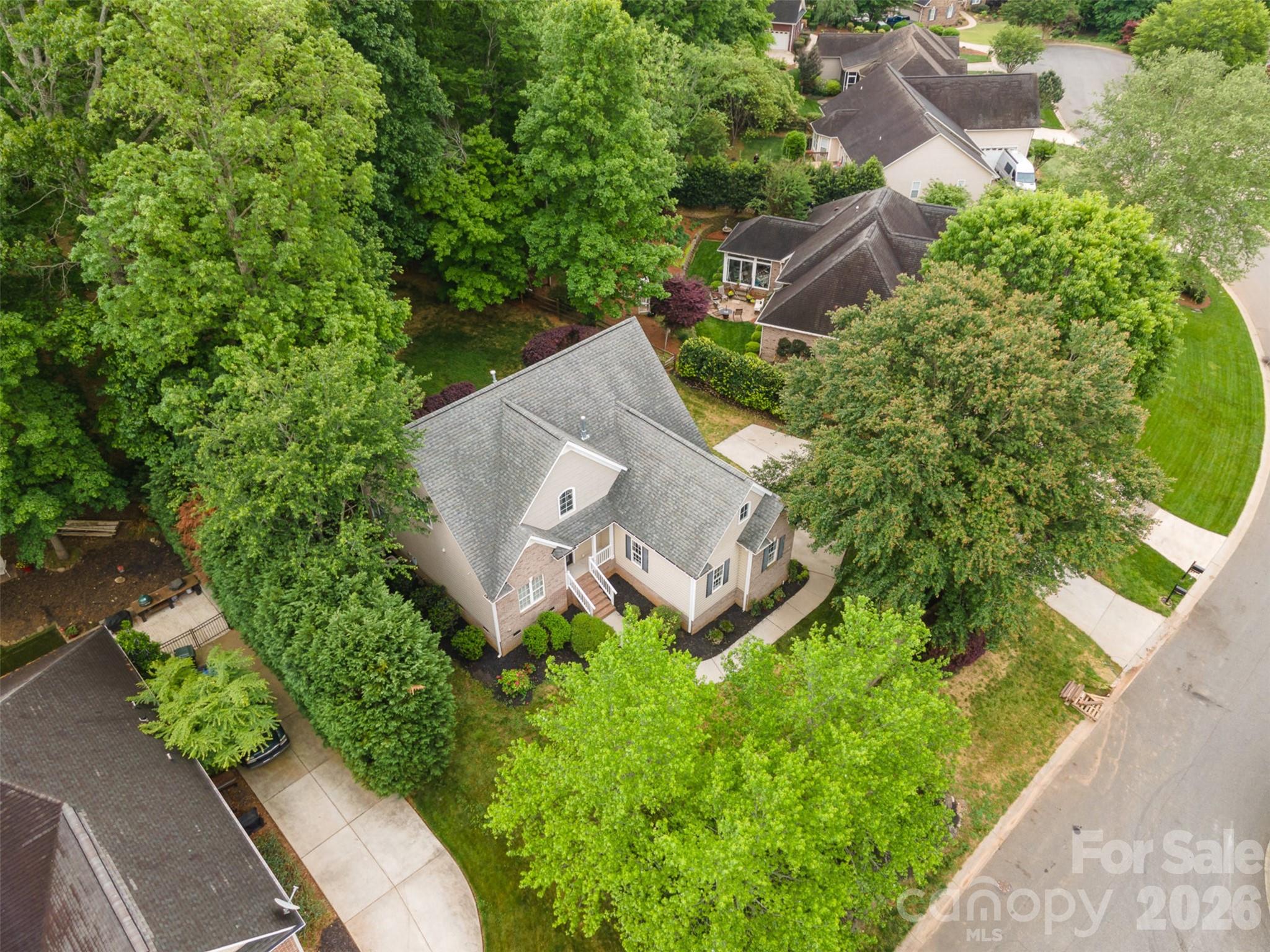 Lauren Woods - Residential