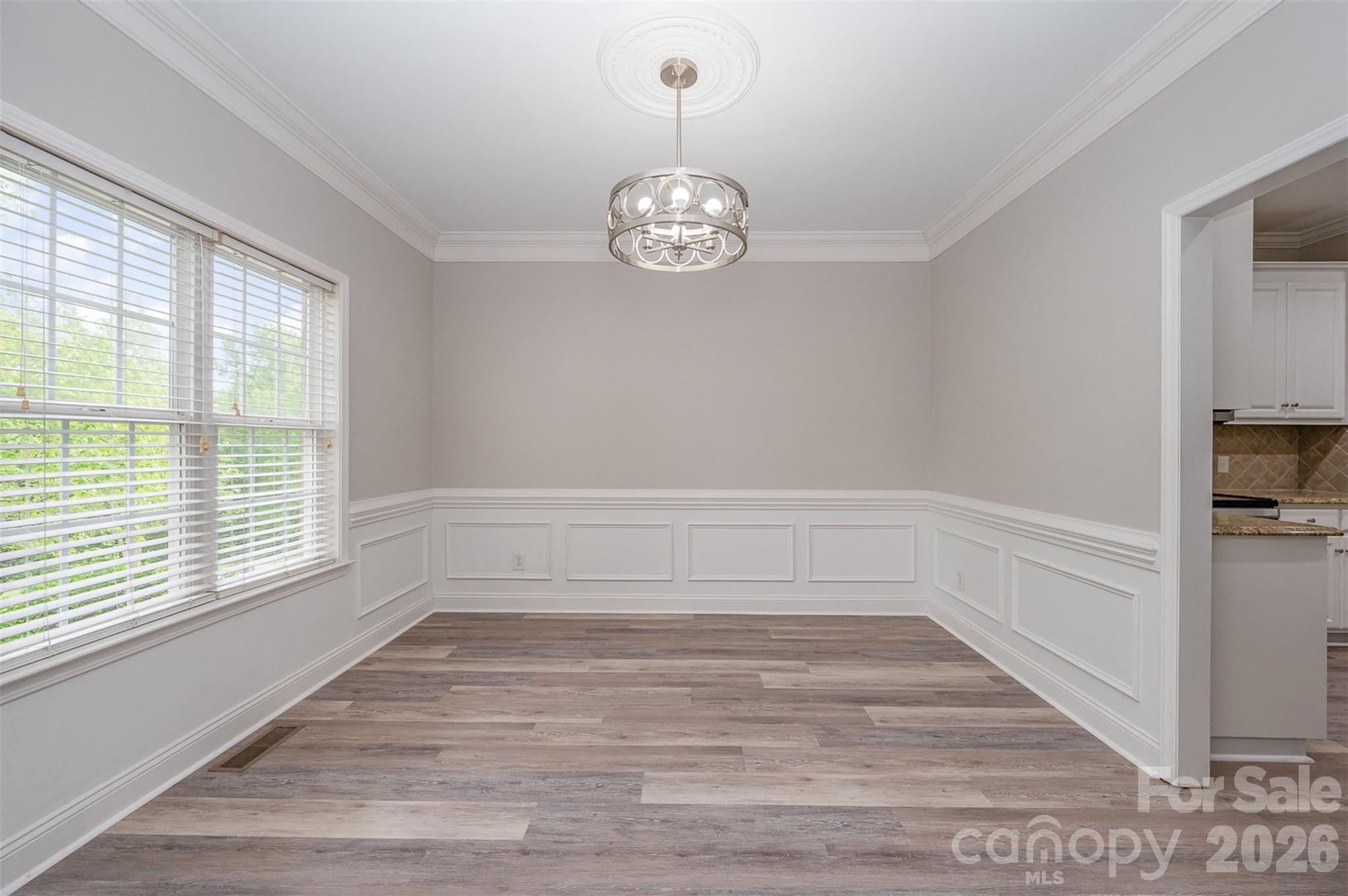 Lauren Woods - Residential