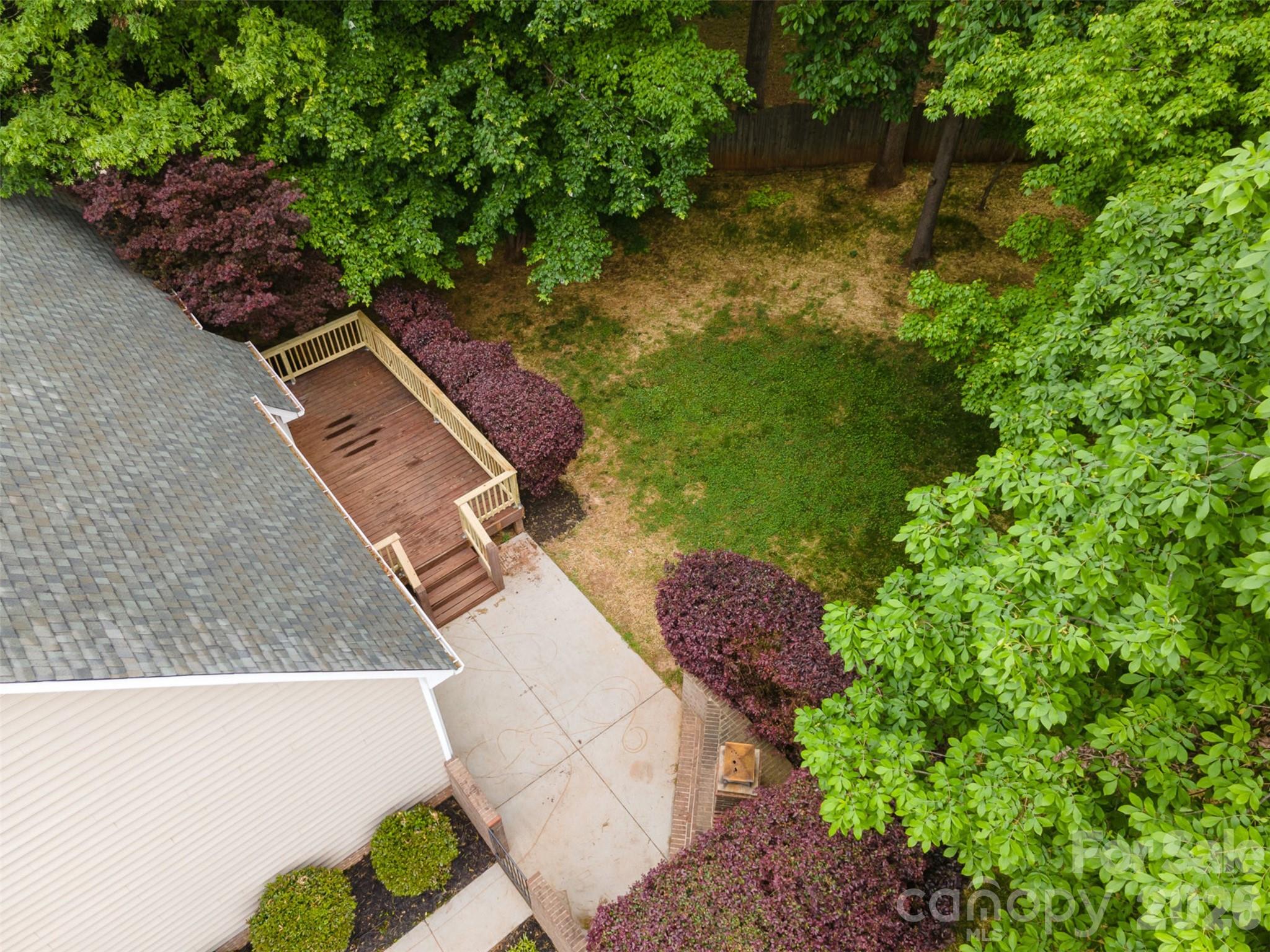 Lauren Woods - Residential