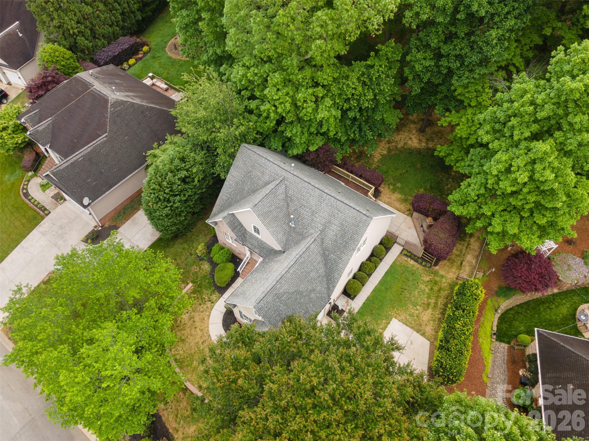 Lauren Woods - Residential