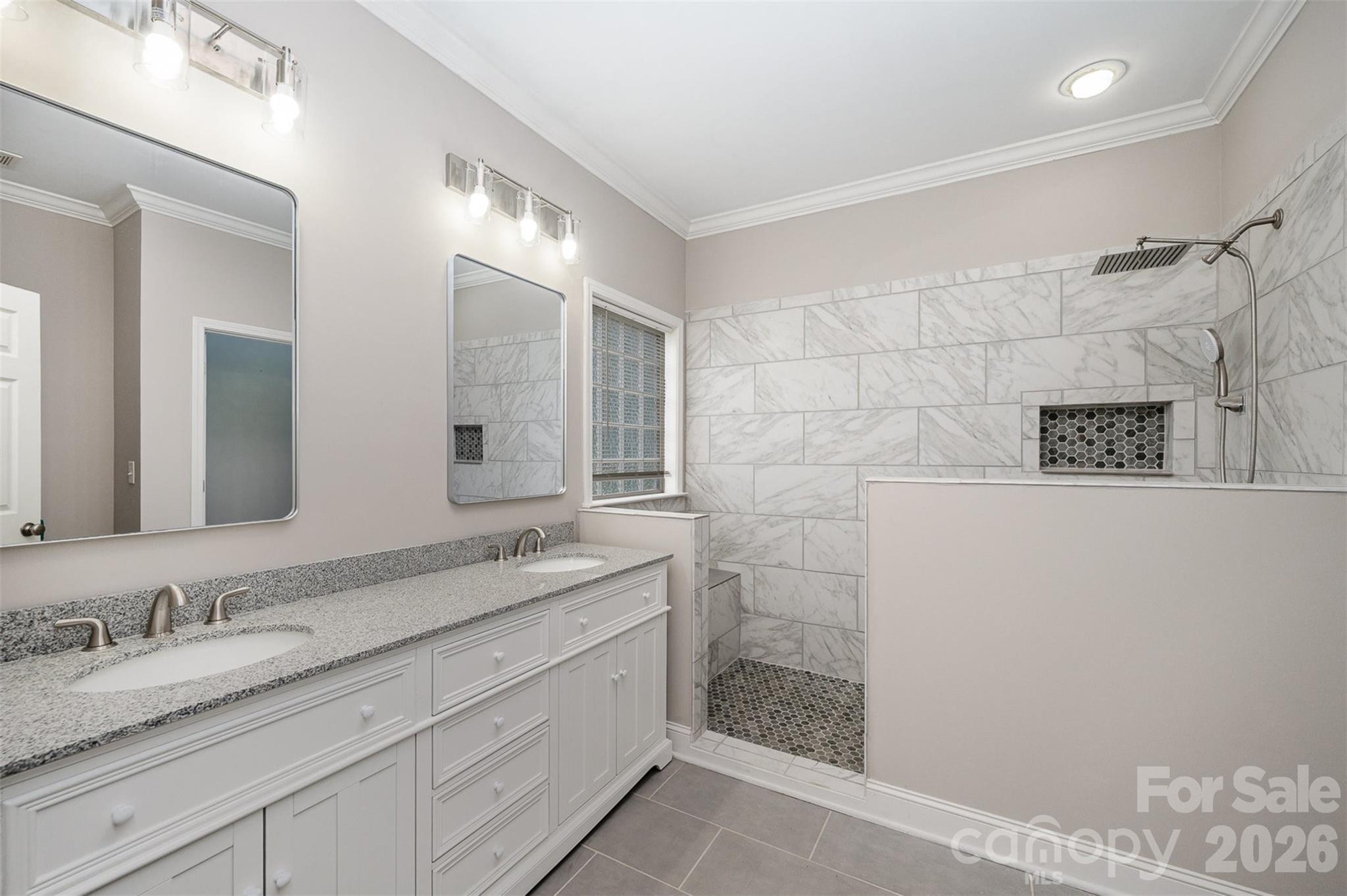 Lauren Woods - Residential