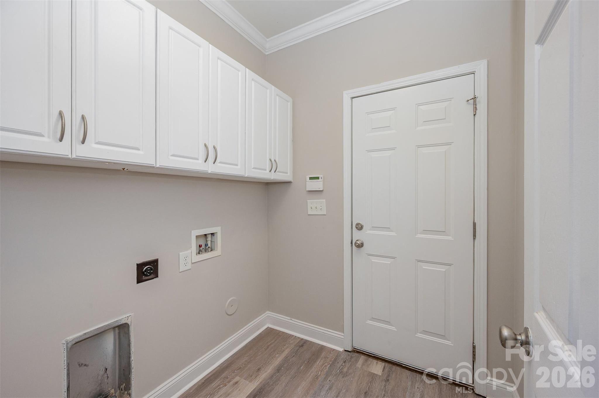 Lauren Woods - Residential