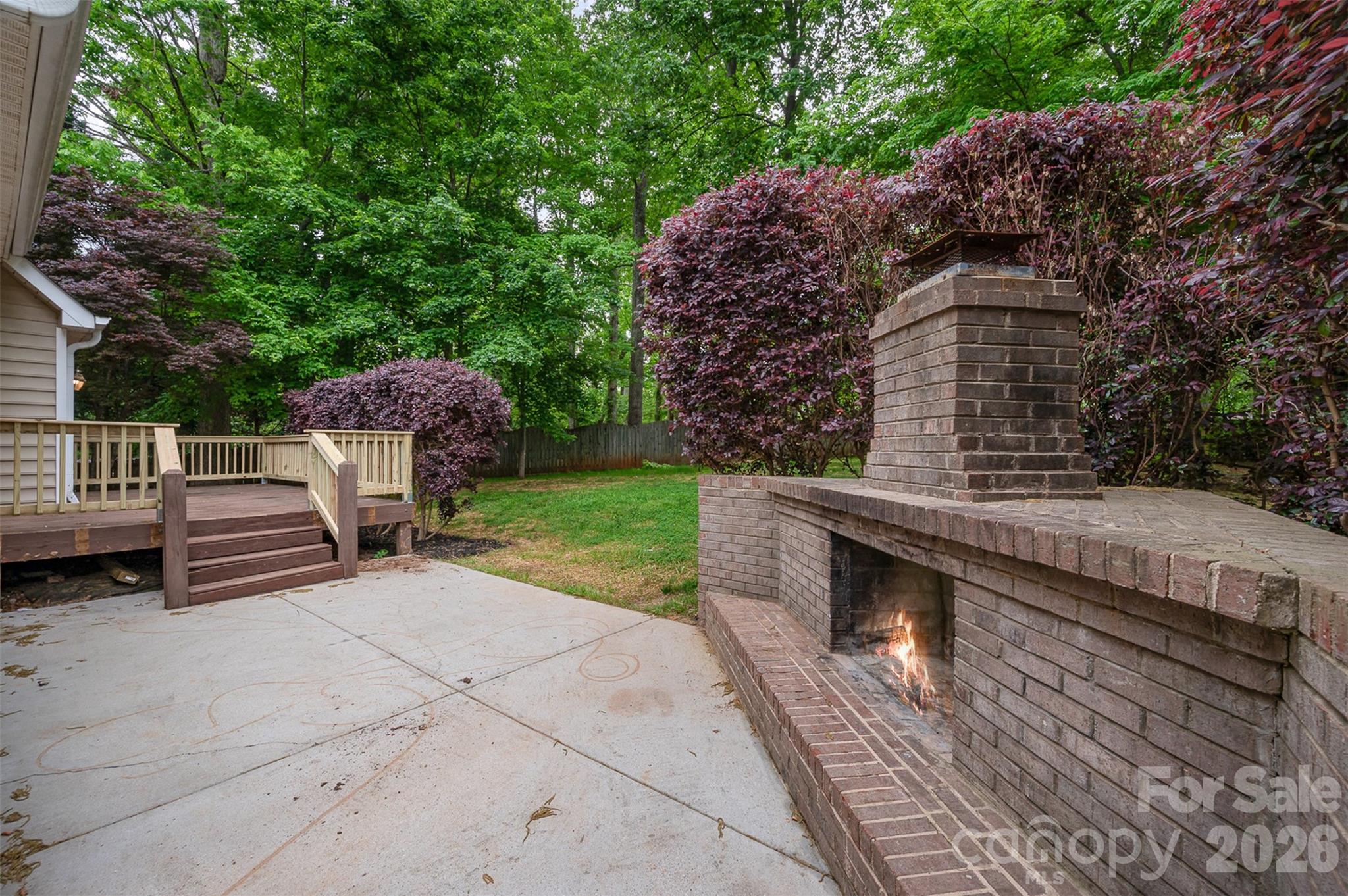 Lauren Woods - Residential