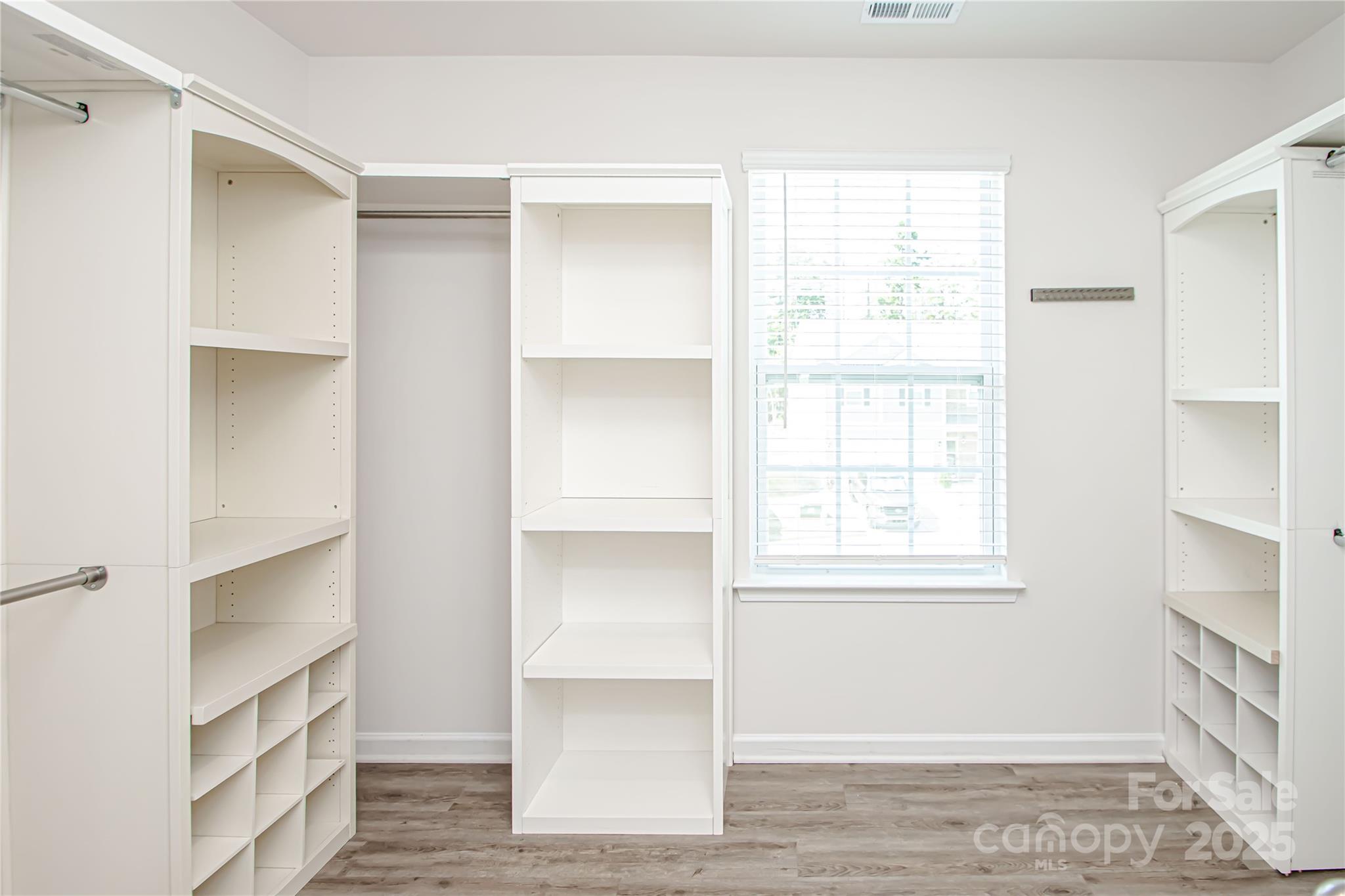 Sutton Farms - Residential