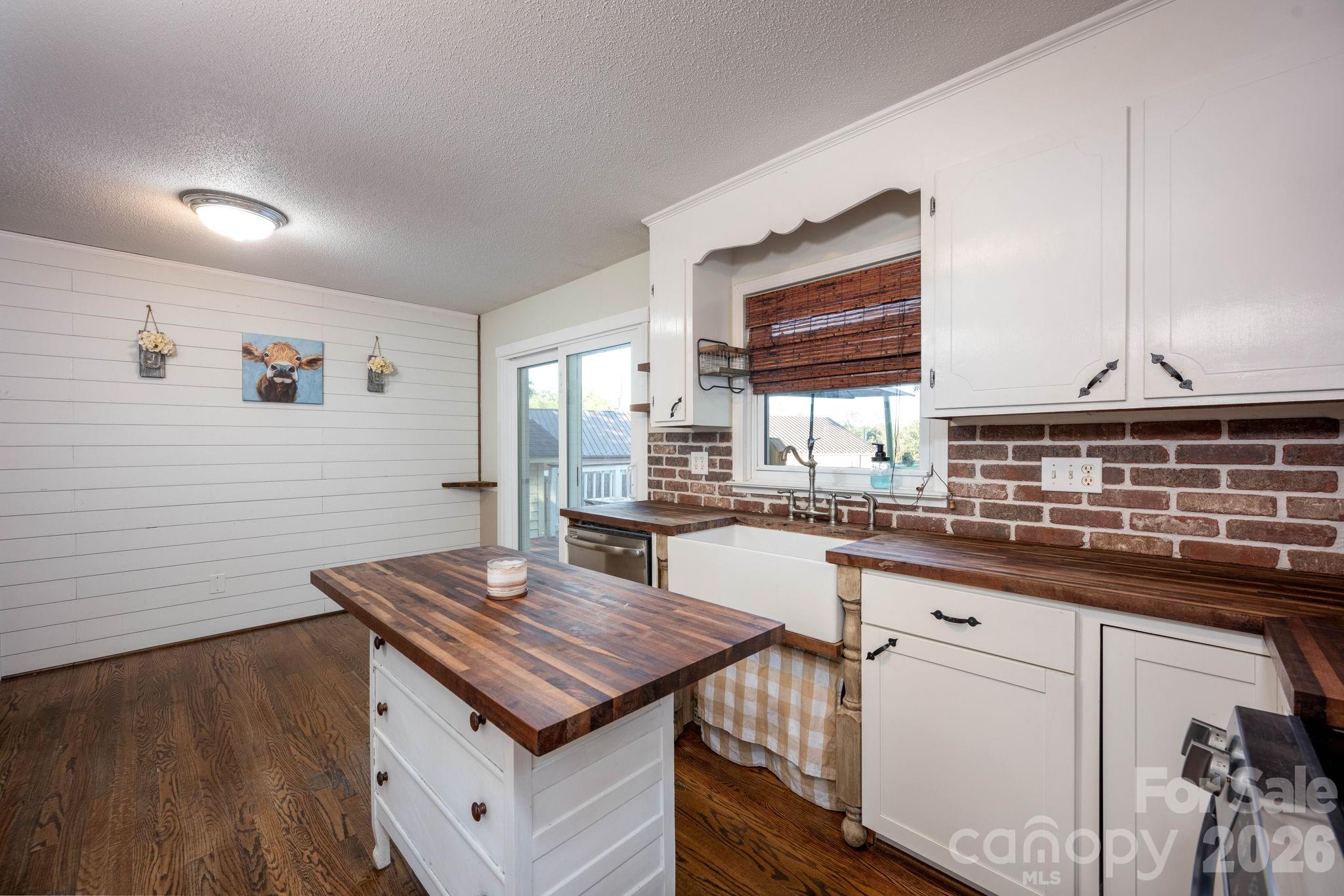 Brookwood Terrace - Residential