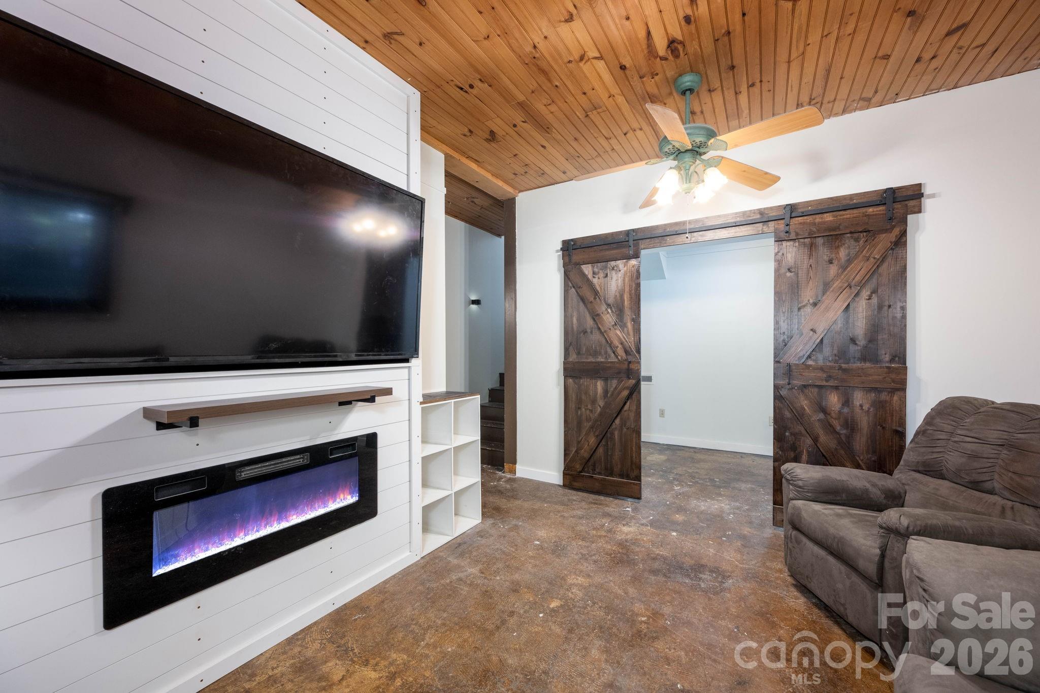 Brookwood Terrace - Residential