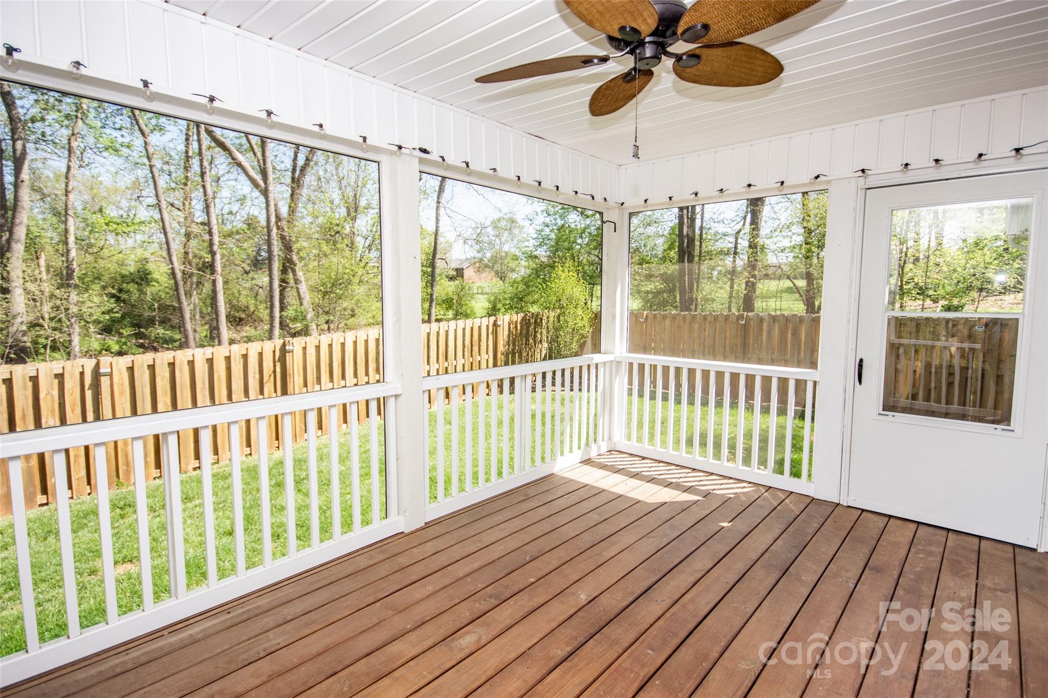 Meadow Oaks - Residential