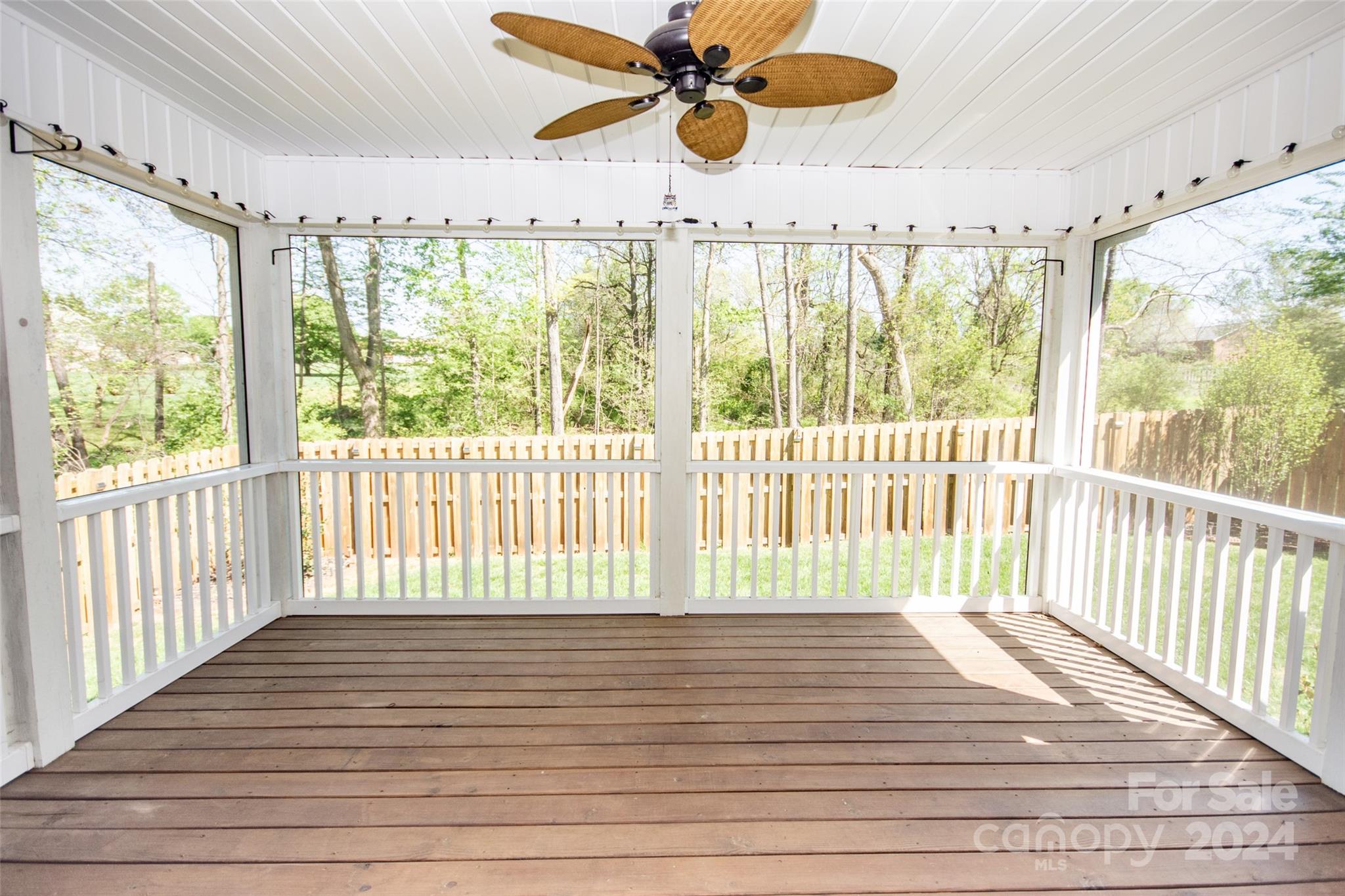 Meadow Oaks - Residential