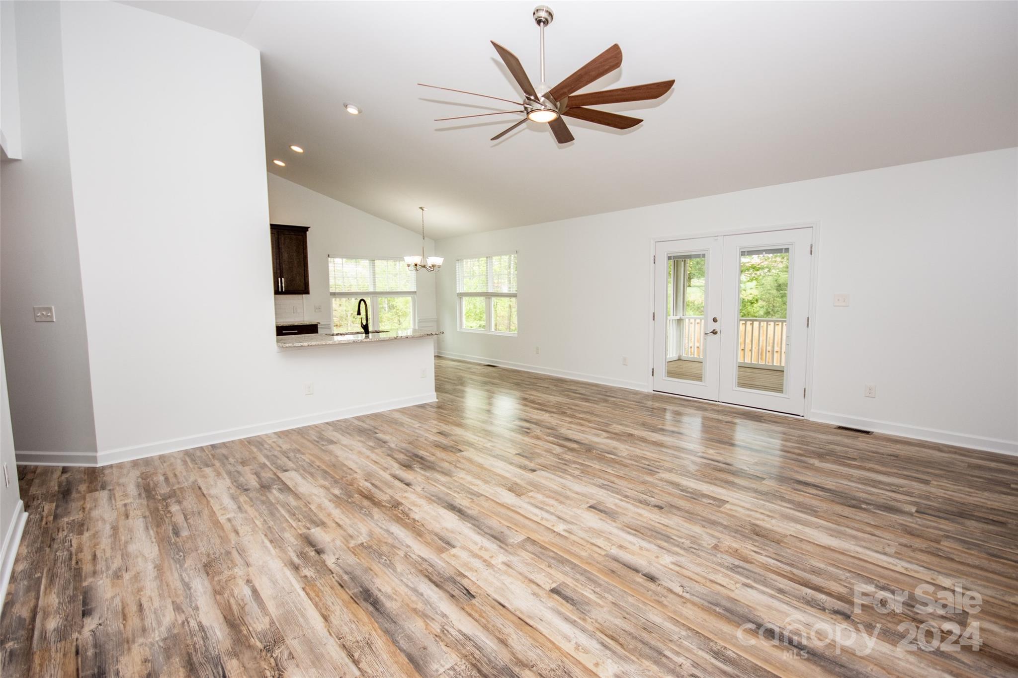 Meadow Oaks - Residential