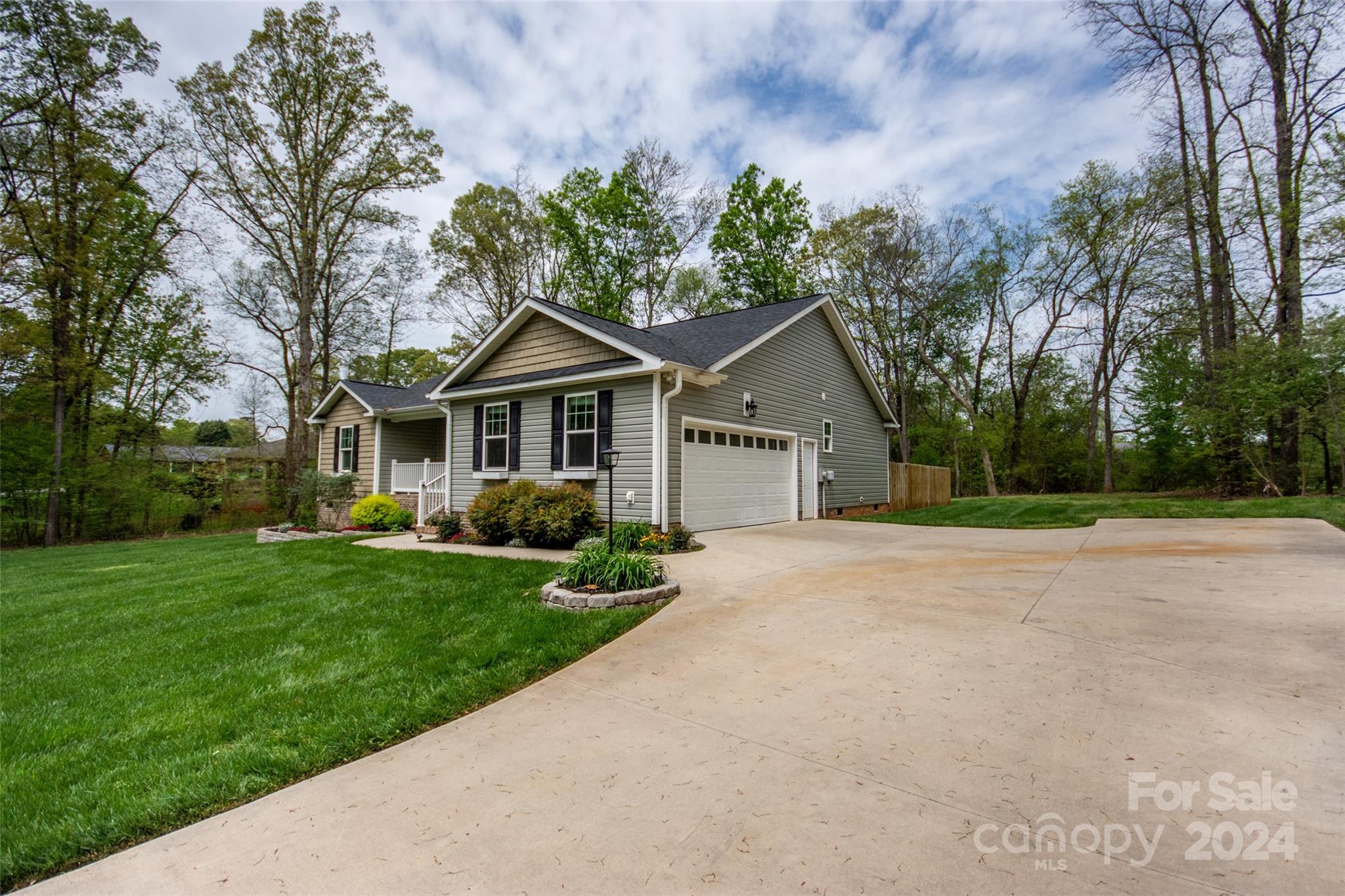 Meadow Oaks - Residential